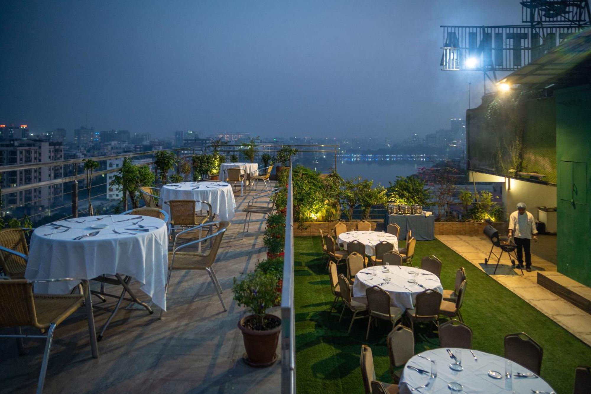 Coventina Lake Suites Dhaka Ngoại thất bức ảnh