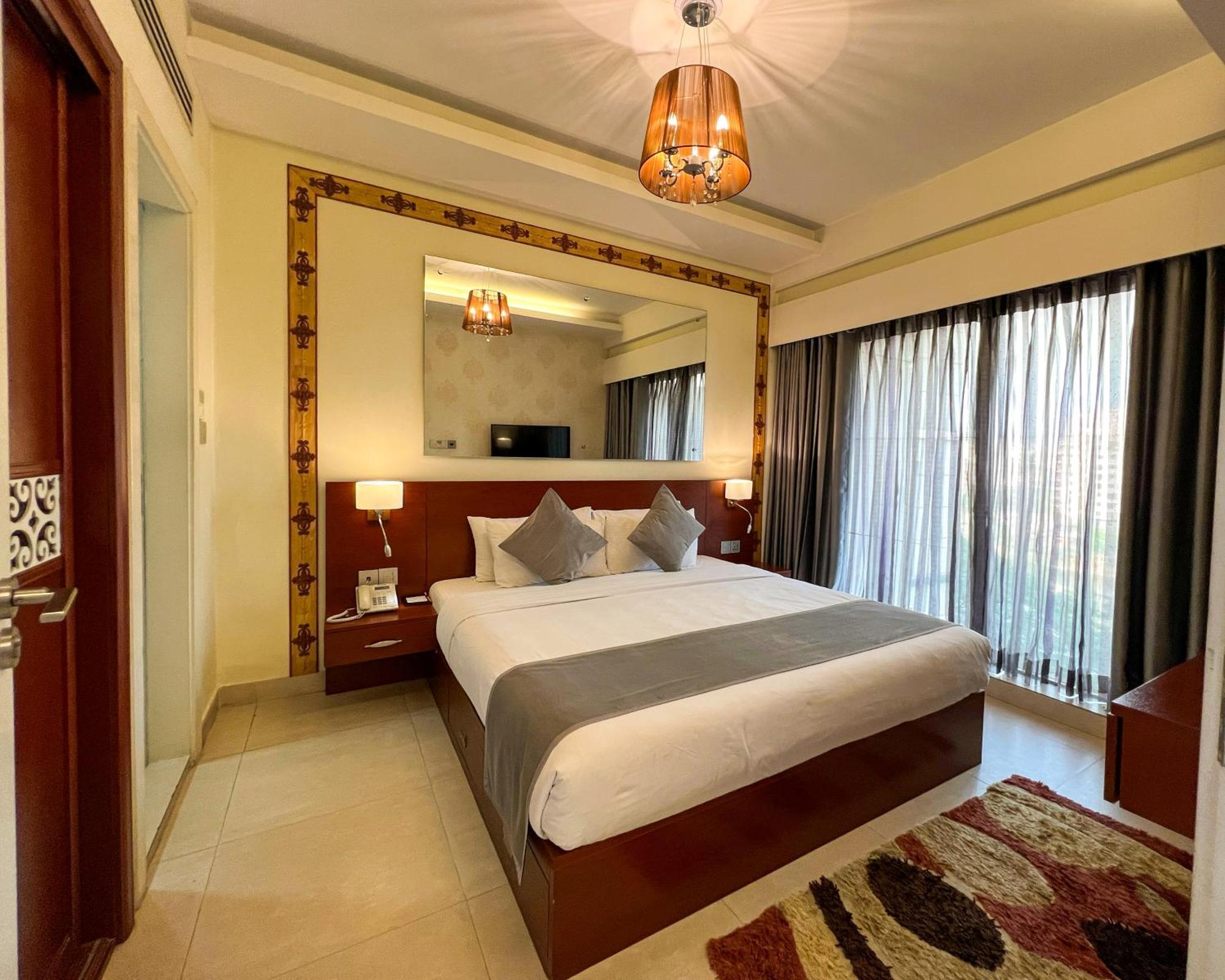 Coventina Lake Suites Dhaka Ngoại thất bức ảnh