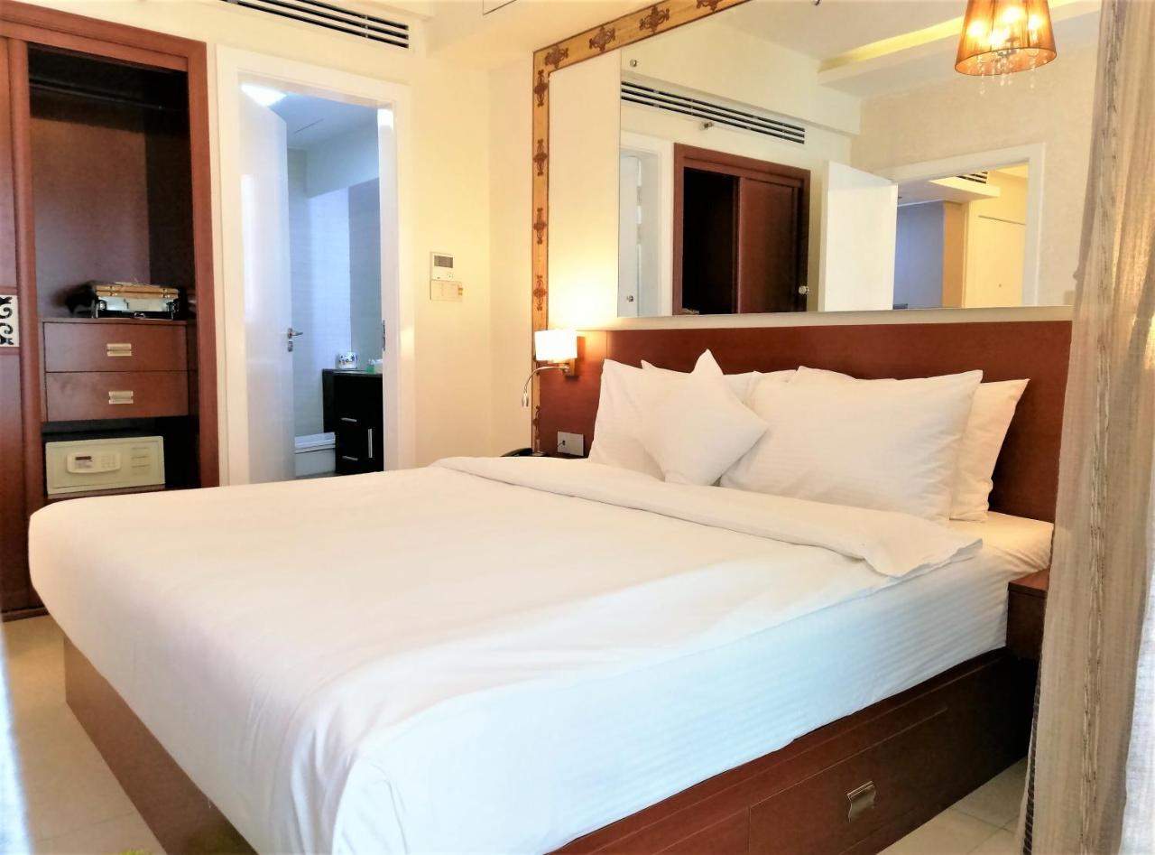 Coventina Lake Suites Dhaka Ngoại thất bức ảnh