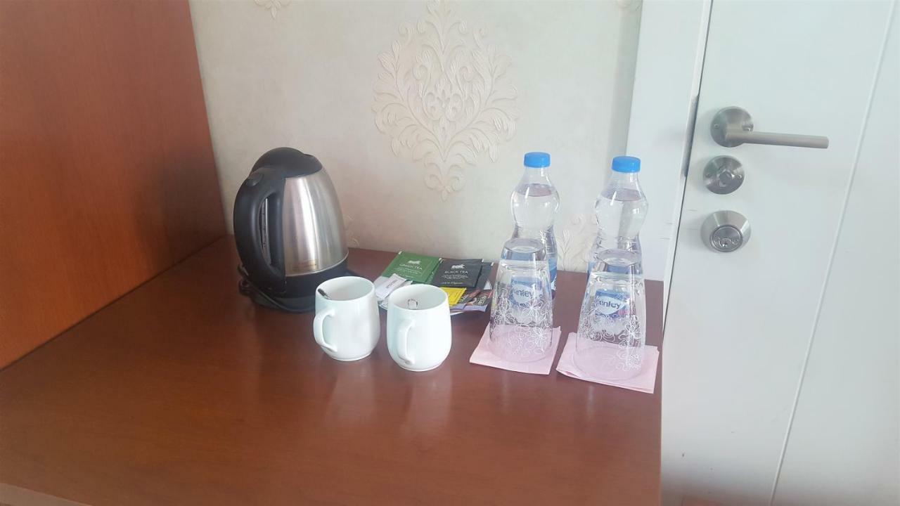 Coventina Lake Suites Dhaka Ngoại thất bức ảnh
