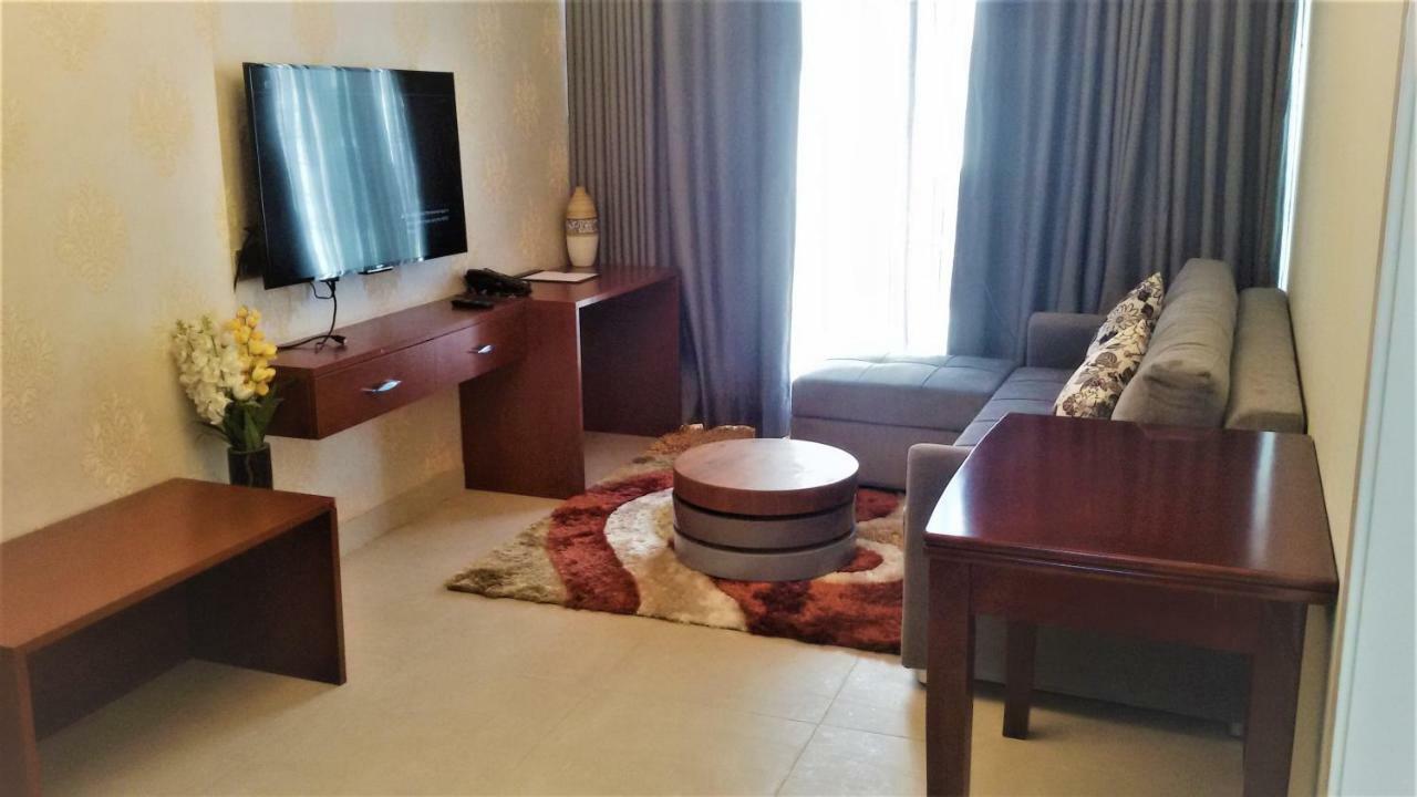 Coventina Lake Suites Dhaka Ngoại thất bức ảnh